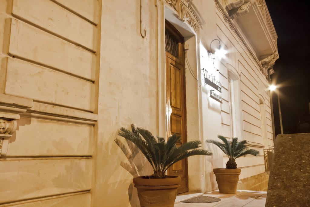 Villa Liberty Palazzo Gigante Lecce Extérieur photo